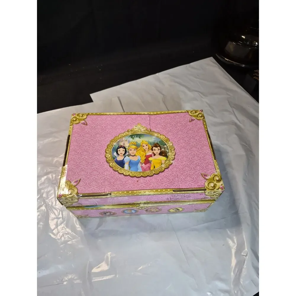 Disney Princess dress up trunk Outfits Age 4-6X, + Batman Superman Capes See Pic